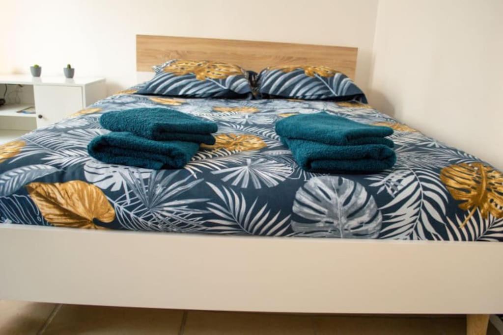 studio cosy confortable et chaleureux Gaillon Extérieur photo